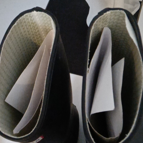 Hunter rain boots - Picture 3 of 6